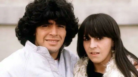 میزان علاقه هواداران ناپولی به مارادونا دیوانهوار بود