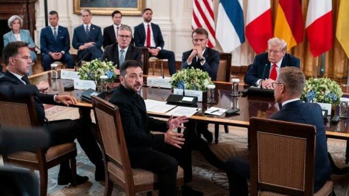 وعده سرخرمن اروپا به اوکراین ؛ خبری از نیروی کمکی نیست