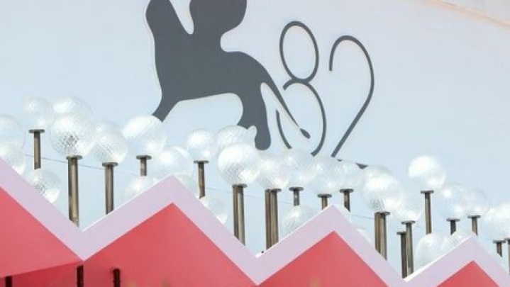 نگاهی به حواشی جوایز جشنواره ونیز