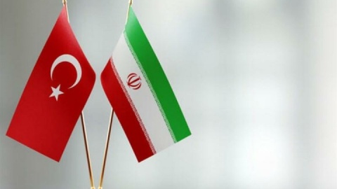 لایحه موافقتنامه ایران و ترکیه در زمینه حمل و نقل ریلی به مجمع رفت