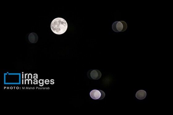 ماه‌گرفتگی در آسمان تهران