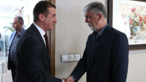 تاکید وزیر فرهنگ بر عملیاتی شدن اسناد فرهنگی ایران و جمهوری آذربایجان