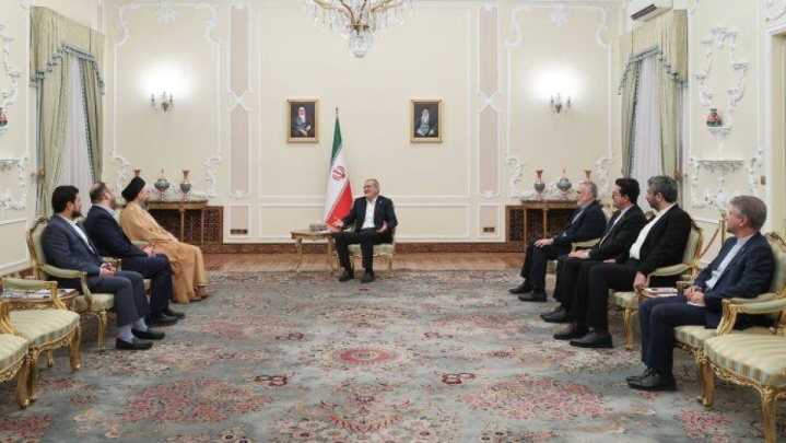 مرزهای جغرافیایی هرگز توان جدایی دو ملت برادر ایران و عراق را ندارد