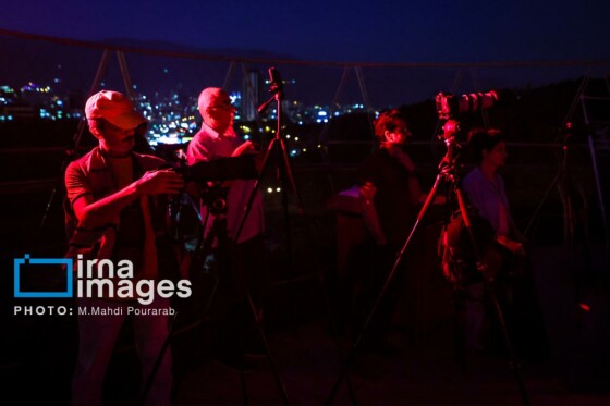 ماهگرفتگی در آسمان تهران