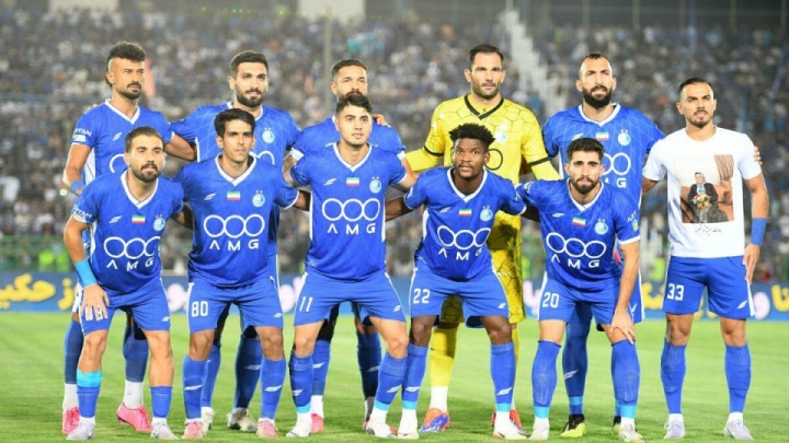 استقلال برای مدت کوتاهی دور از پایتخت تمرین می‌کند