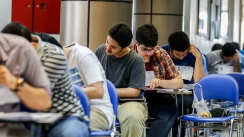 مهلت ثبت‌نام آزمون پذیرش پزشکی از لیسانس تا ۲۲ شهریور تمدید شد