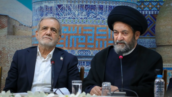 امام جمعه اردبیل: سفر پزشکیان به این استان بسیار ارزشمند بود