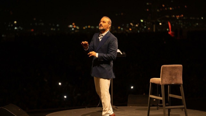 ترکیه اولین میزبان خارجی «ایرانم» علیرضا قربانی می‌شود/ آخرین اجرای تابستانی در پایتخت