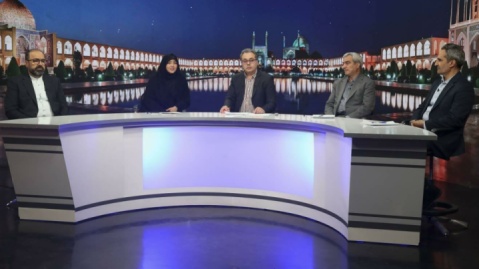 پخش زنده برنامه «میزگرد» شبکه خبر از صداوسیمای اصفهان