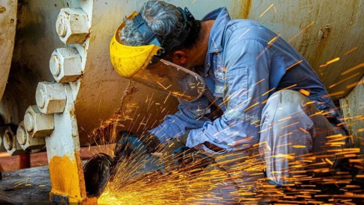 تعمیرات اساسی سکو‌های قطعه های ۹ و ۱۰ پارس جنوبی پایان یافت