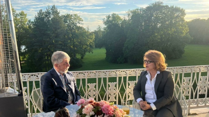 دیدار وزیران فرهنگ ایران و تاجیکستان در سن‌پترزبورگ