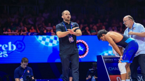 زور کشتی ایران به تفکر تیلور نرسید