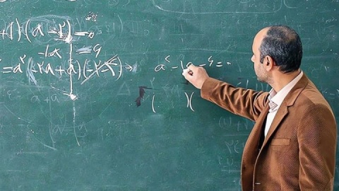 وضعیت استخدامی معلمان غیررسمی تا پایان مهر مشخص می‌شود