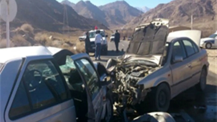 تصادف در جاده ساروق به کمیجان ۴ کشته و ۲ مصدوم برجای گذاشت