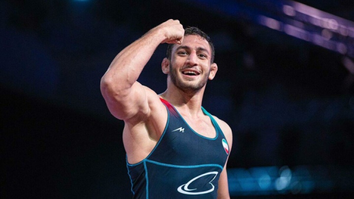 آذرپیرا فینالیست شد