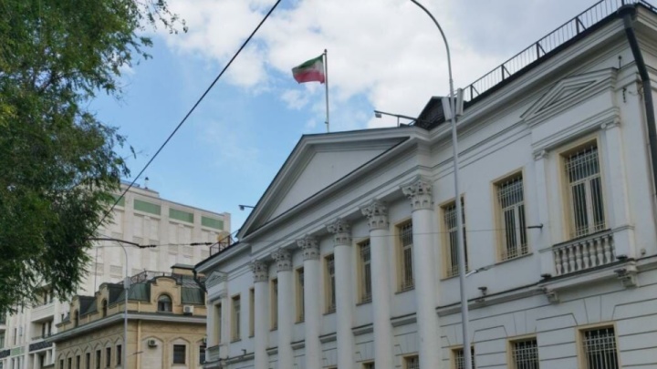 ایران حاکمیت حقوقی و تاریخی بر جزایر سه‌گانه دارد