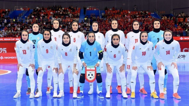 مصاف ملکه‌های ایران بابرزیل، ایتالیا و پاناما