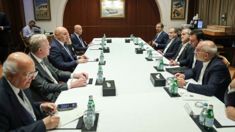 دیدار «پزشکیان» و «عون» در دوحه