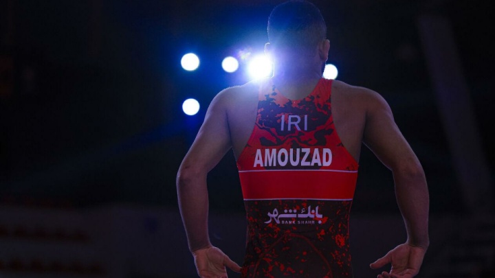 عموزاد و آذرپیرا راهی نیمه‌نهایی شدند