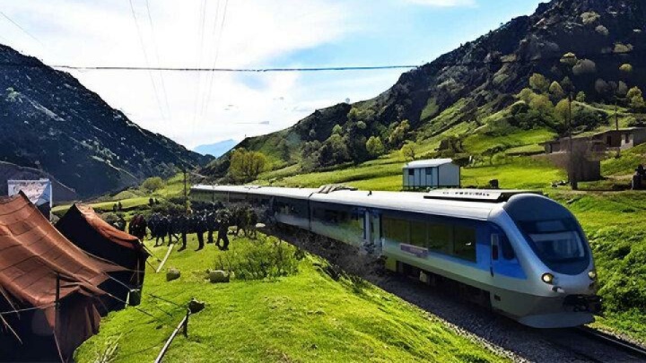 حرکت قطار گردشگری شیرگاه از تهران در ۲۷ شهریورماه