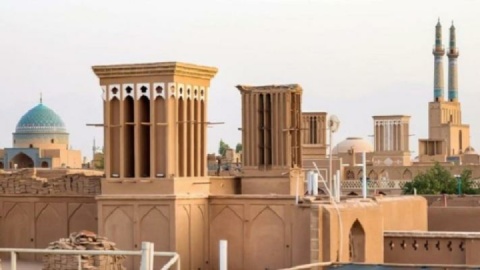 اسپیلت‌‌های پرهزینه در سرزمین بادگیرها!