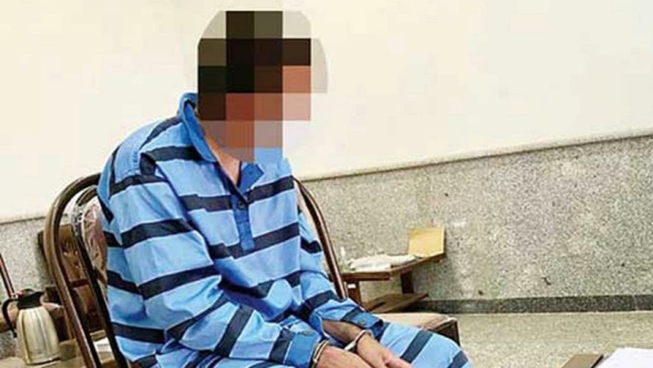 محاکمه متهم به قتل با دسته جارو