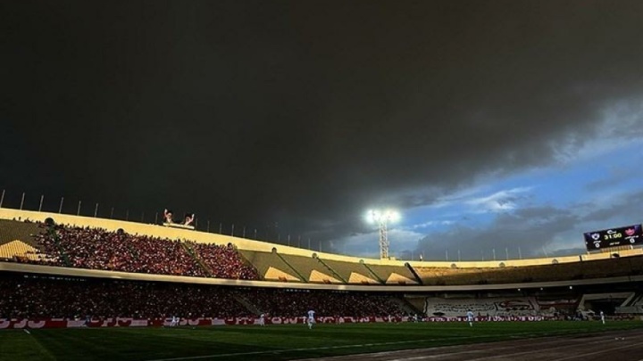 اعلام روش شیوه تقسیم درآمد تبلیغات محیطی فوتبال