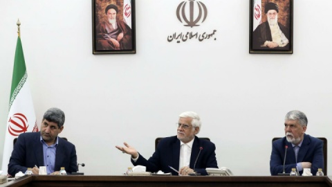 عارف: دولت به اهمیت مسائل فرهنگی واقف است