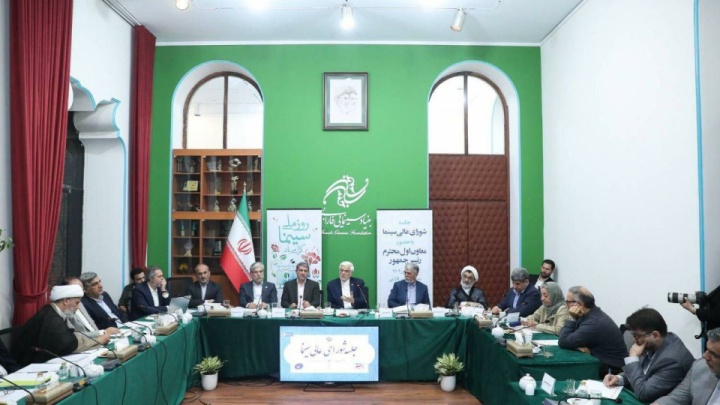 زمینه بازگشت هنرمندان ایرانی خارج از کشور فراهم شود