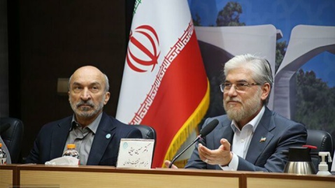 تصمیمگیریهای کشور بر اساس علم و دانش باشد نه با سلیقه و شهود