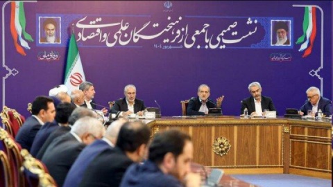 پزشکیان: کارشناسان برای بهینه کردن هزینه‌ها بدون ایجاد نارضایتی به دولت راهکار ارائه دهند