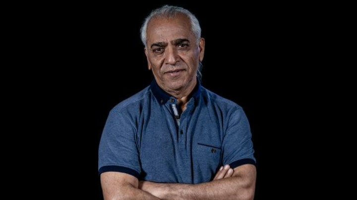 اصغر همت شب‌چراغ «قهوه قجری» را می‌افروزد