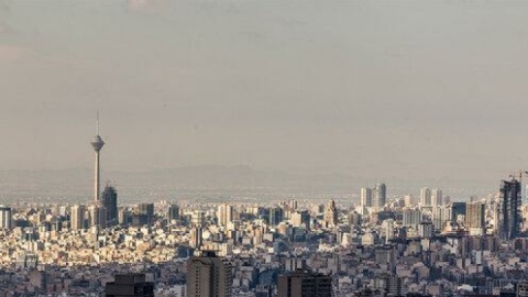 هوای تهران در وضعیت زرد قرار دارد