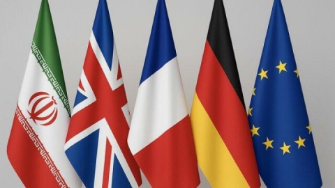 توقف اسنپ بک پیچیده شده است