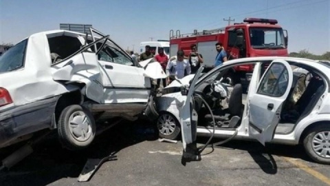 ۶ مصدوم در تصادف سمند و نیسان وانت