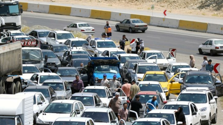 ترافیک سنگین در  جاده چالوس/ محورهای شمالی شلوغ هستند