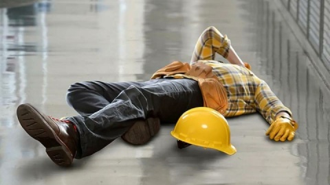 مرگ کارگر کارخانه بر اثر مسمومیت