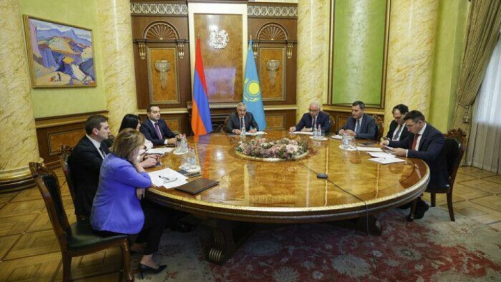 تاکید ارمنستان و قزاقستان بر توسعه کریدور حمل‌ونقل منطقه‌ای از مسیر ایران
