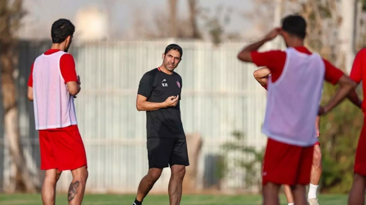 چرا پرسپولیس جان ندارد؟