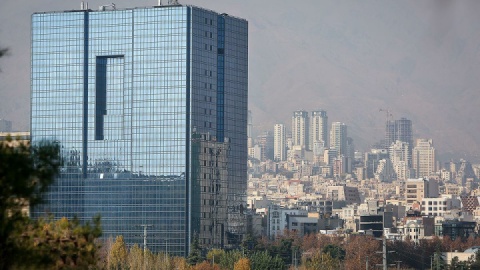 میزان کارمزد خدمات عاملیت و کارگزاری بانک‌های عامل در سامانه ارز تجاری به روزرسانی شد