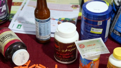 تبلیغات گسترده داروها، شیرخشک و مکمل‌های فاقد مجوز در فضای مجازی