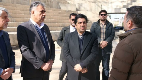 ثابتقدم به کیفیت بد چمن تختی واکنش نشان داد