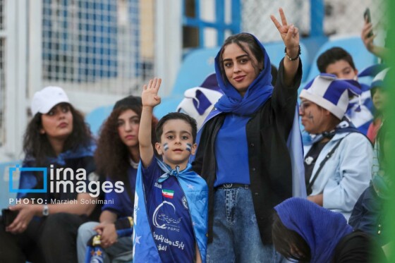 لیگ برتر فوتبال - استقلال و پیکان