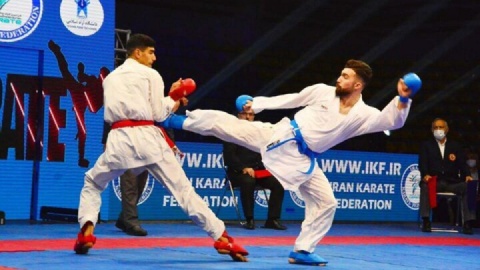 روحانی: رهنما او را می‌سوزاند