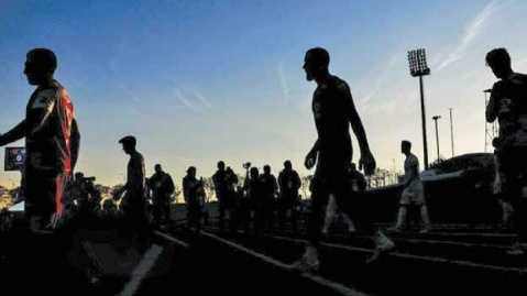 خطر ورشکستگی نزدیکتر از رگ گردن