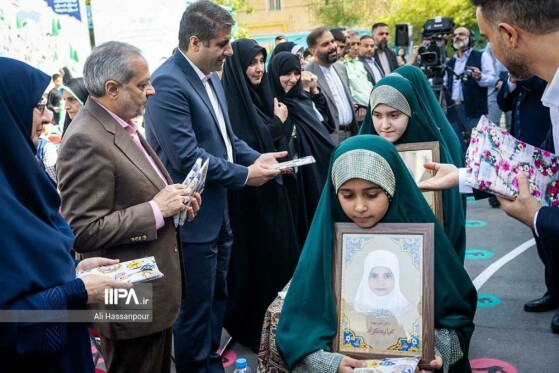 مراسم «جشن شکوفه‌ها»