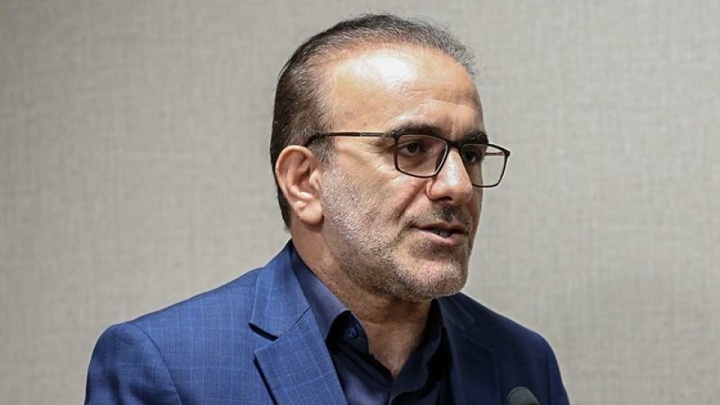 «خیانتی آشکار» به آینده پزشکی کشور/ انتقاد از صدور مجوز تربیت پزشک در دانشگاه‌های غیرانتفاعی