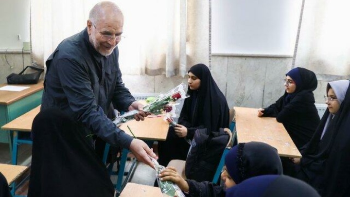 همه ما موظف به حفظ انسجام و وحدت هستیم