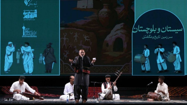 تاکید برزبان و گویش های محلی در کنار زبان فارسی