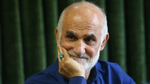 پزشکیان با اعتماد به نفس از منافع ملی دفاع کند